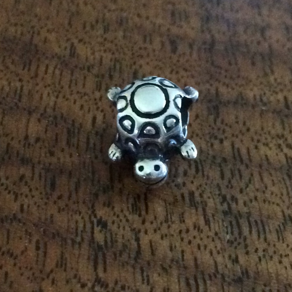 🐢PANDORA TURTLE CHARM 🐢